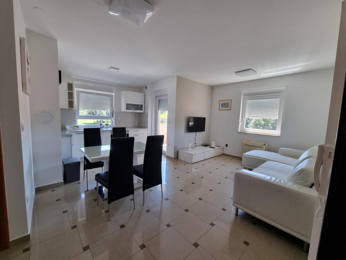 Apartment Matea Банджоле Экстерьер фото